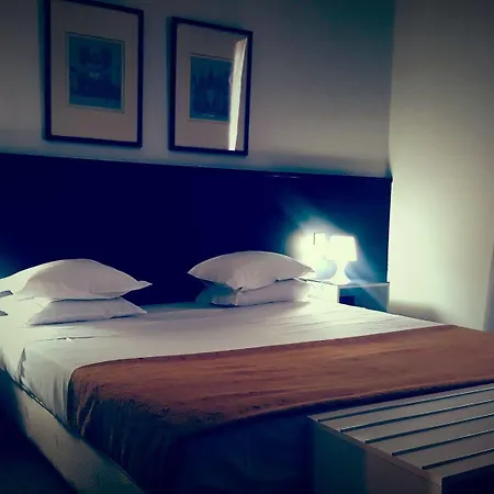 Estacao - Hotell 3*